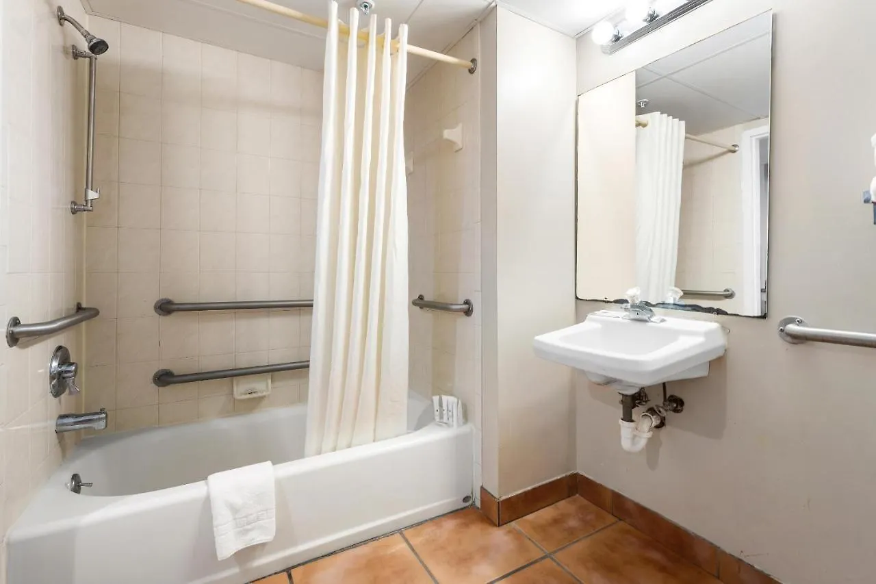 ***  Tidelands Caribbean Boardwalk Hotel And Suites Ocean City USA